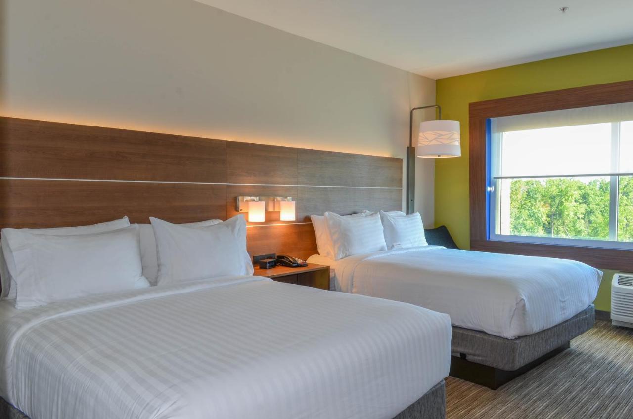 Holiday Inn Express & Suites - Charlotte Ne - University Area By Ihg Bagian luar foto